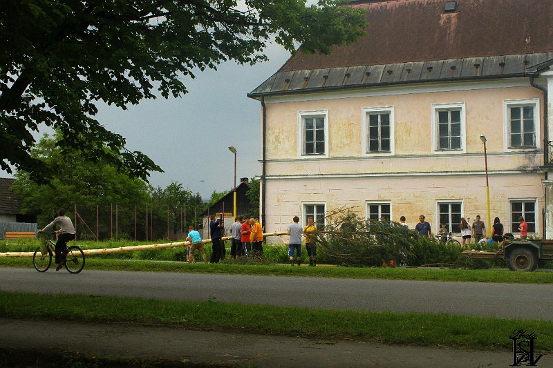 Stavanie maja 2014    40.JPG